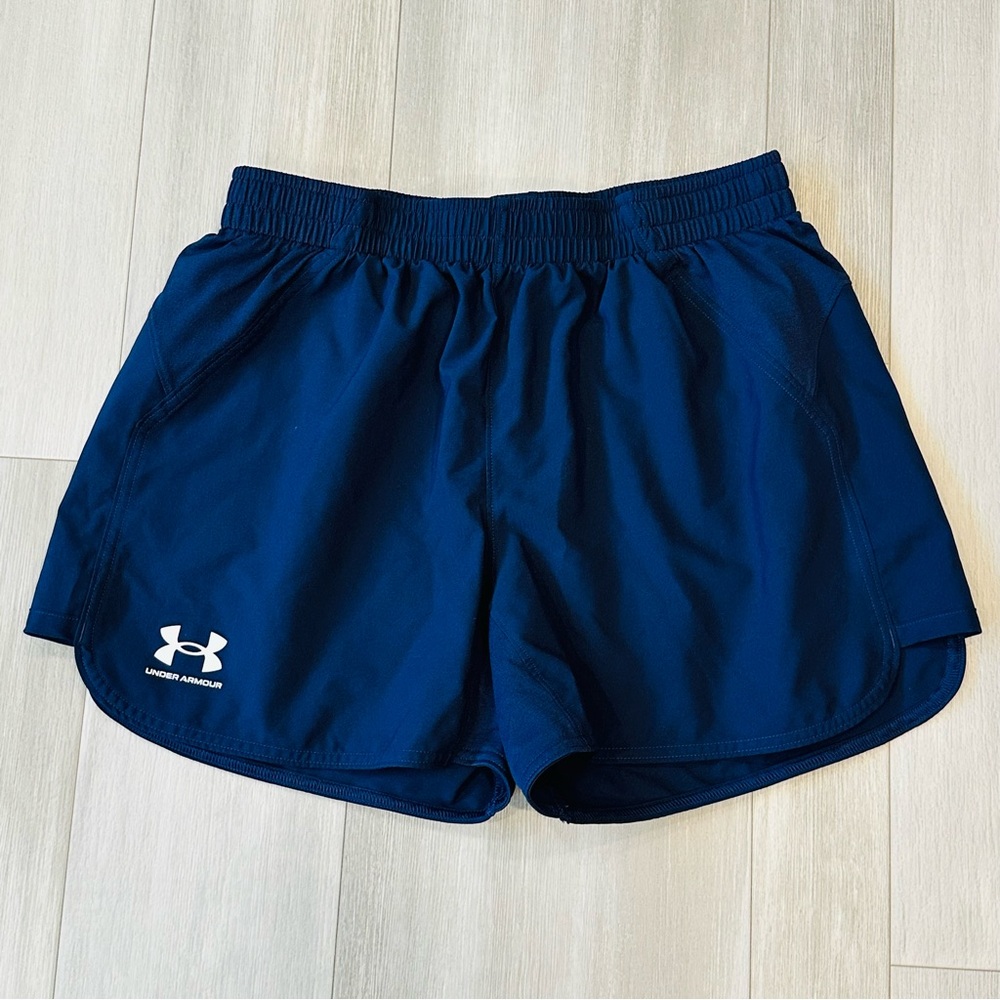 Under Armour Women's Navy Blue Activewear Shorts Size Medium